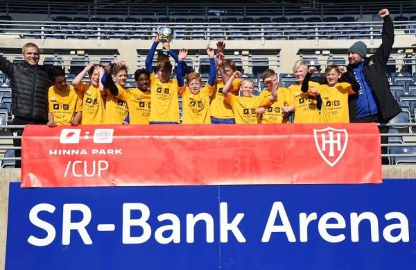 G13 farget Hinna Park cup VFK-blå