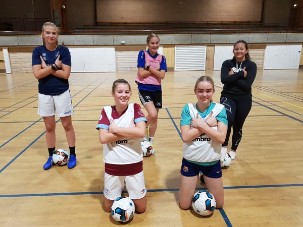 VFK-jentene i gang med morgentrening