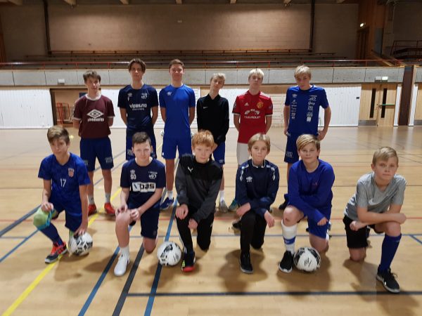 Guttene i gang med morgentrening