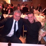 Terje og Martin har nesten bodd på Moen i år og fikk blomster