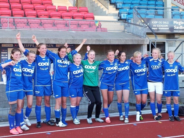 J16 vant Plussbank cup!