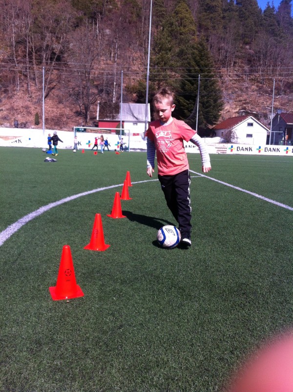 Husk påmelding til fotballskolen i august