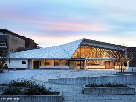 Det inviteres til folkemøte i Kulturhuset (Salen) vedr. asylmottak og flyktningestiuasjonen: