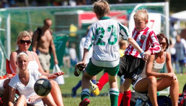 En bred vei fremover for norsk fotball