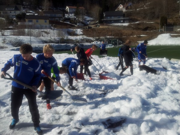 Nå skal snøen bort