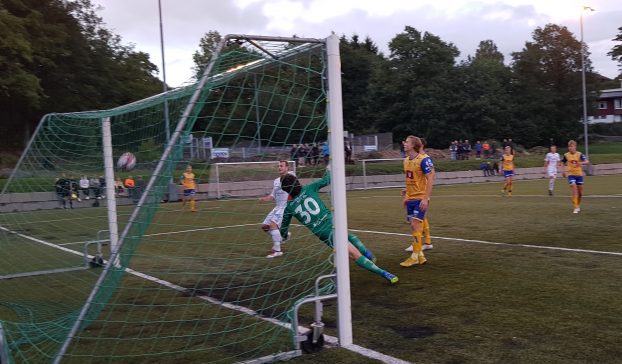 Her går headingen fra Aabel inn til 0-1