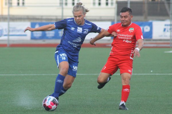 Vindbjart 2 – Lyngdal 1-2(0-2)