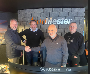 Svein Kåre Hagen fra Vindbjart og Daniel Bakken, Ole Aadnesen og Lars Eikeland