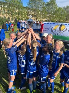 J13 gikk helt til topps