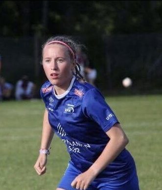 Damene med storseier på Moseidmoen