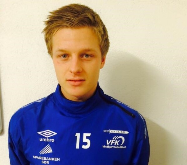 Steinar presenterer nye spillere