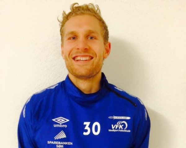 Steinar presenterer nye spillere