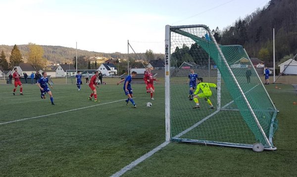 Vindbjart 2 – Lyngdal 0-3(0-2)