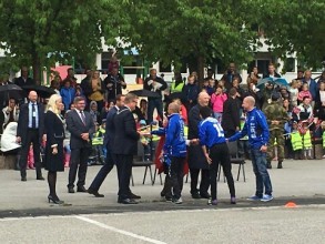 received_1113030298758573_resized