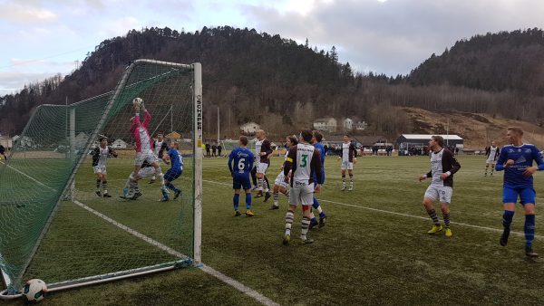 Vindbjart 2 – Vigør 0-3(0-1)